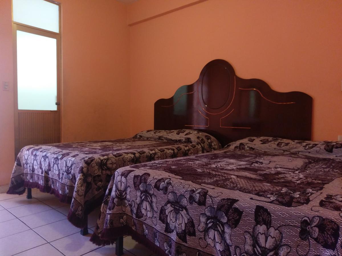 Hotel Cristal Nuevo San Juan Parangaricutiro Kültér fotó